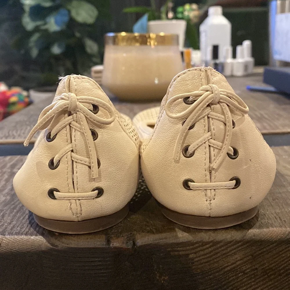 J Crew Beige Ballet Flat size:9 - Picture 3 of 5